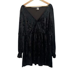Women's XXL Black Crushed Velvet Whimsigoth Casual Soft Stretchy PLUS Tunic Top